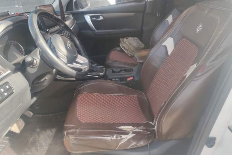 Used Kia Sportage R 2019 2.0L Automatic Smart Luxury Edition Left Front Seat