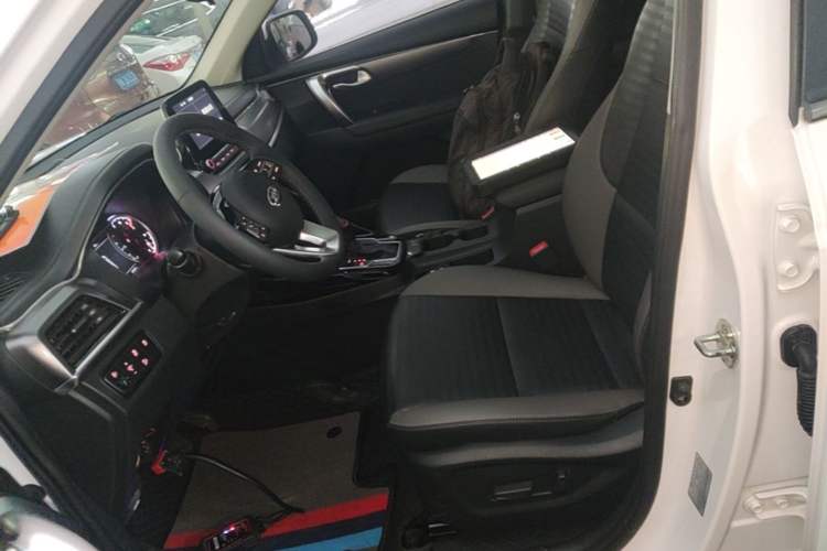 Used Kia Sportage R 2019 2.0L Automatic Smart Luxury Edition Left Front Seat