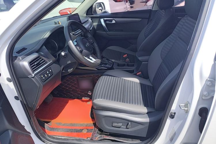 Used Kia Sportage R 2019 2.0L Automatic Smart Luxury Edition Left Front Seat