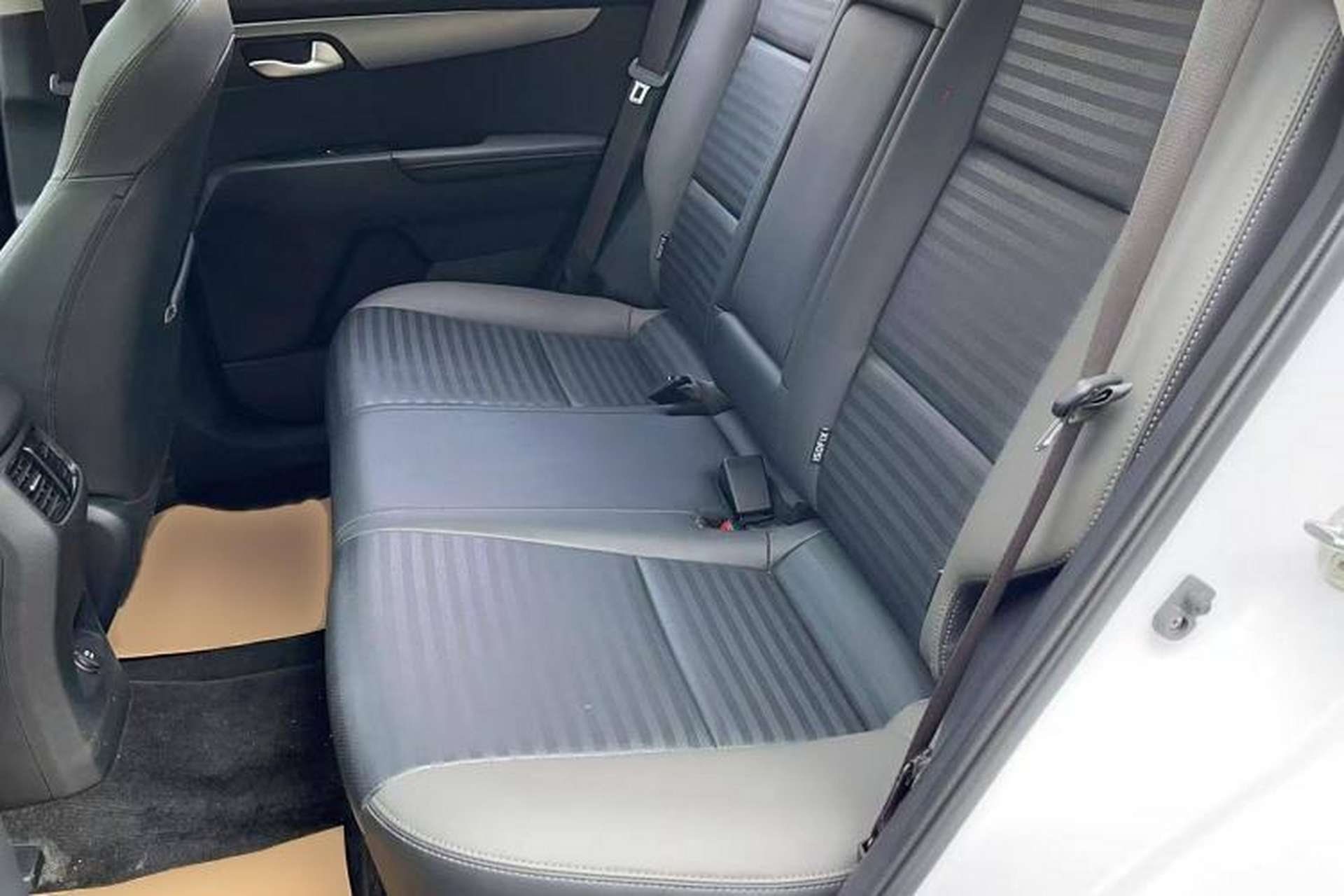 Used Kia Sportage R 2019 2.0L Automatic Smart Luxury Edition Left Rear Seat
