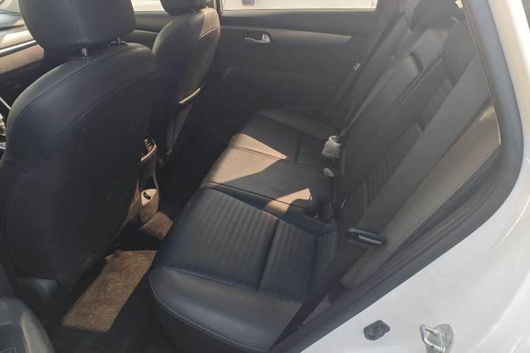 Used Kia Sportage R 2019 2.0L Automatic Smart Luxury Enhanced Edition Left Rear Seat
