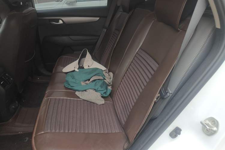 Used Kia Sportage R 2019 2.0L Automatic Smart Luxury Edition Left Rear Seat