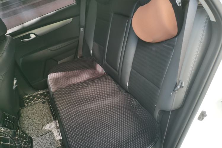 Used Kia Sportage R 2019 2.0L Automatic Smart Luxury Edition Left Rear Seat