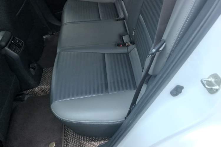 Used Kia Sportage R 2019 2.0L Automatic Smart Luxury Edition Left Rear Seat
