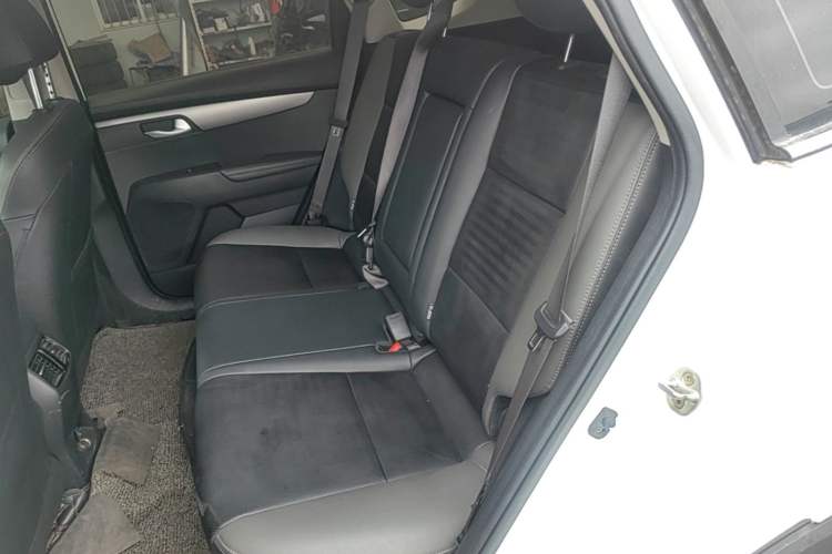 Used Kia Sportage R 2019 2.0L Automatic Smart Luxury Edition Left Rear Seat