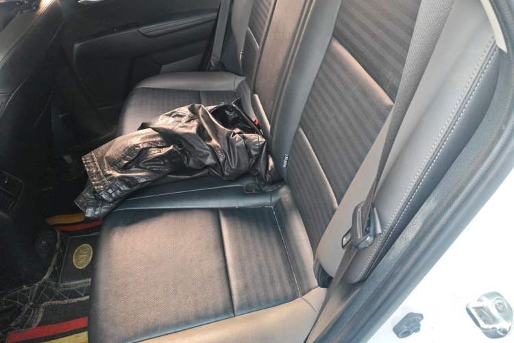 Used Kia Sportage R 2019 2.0L Automatic Smart Luxury Edition Left Rear Seat