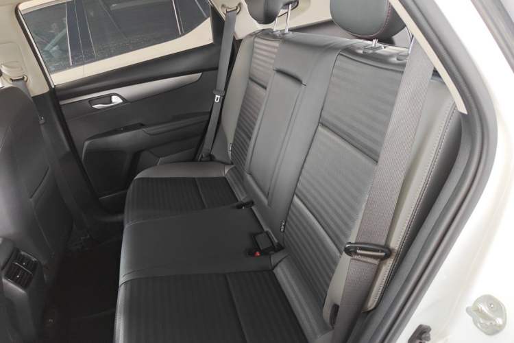 Used Kia Sportage R 2019 2.0L Automatic Smart Luxury Edition Left Rear Seat