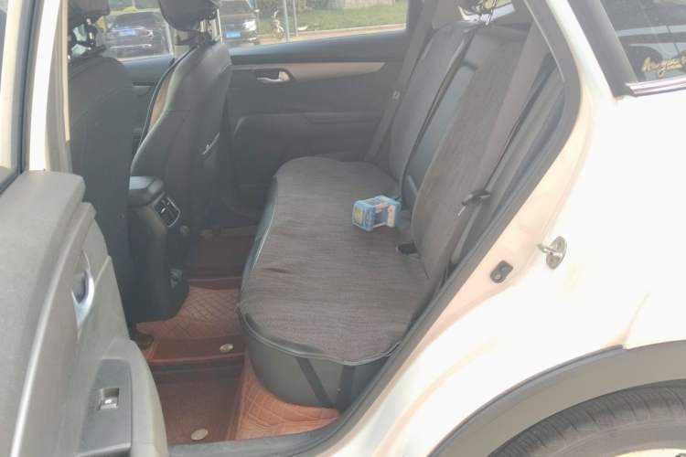 Used Kia Sportage R 2019 2.0L Automatic Smart Luxury Edition Left Rear Seat