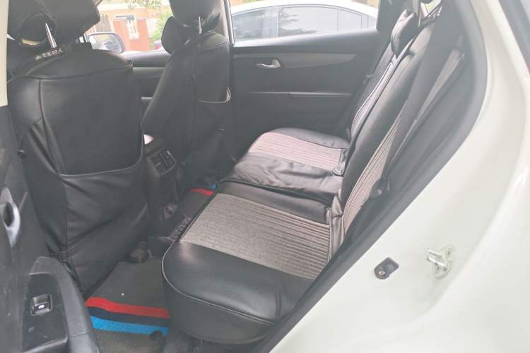 Used Kia Sportage R 2019 2.0L Automatic Smart Luxury Edition Left Rear Seat