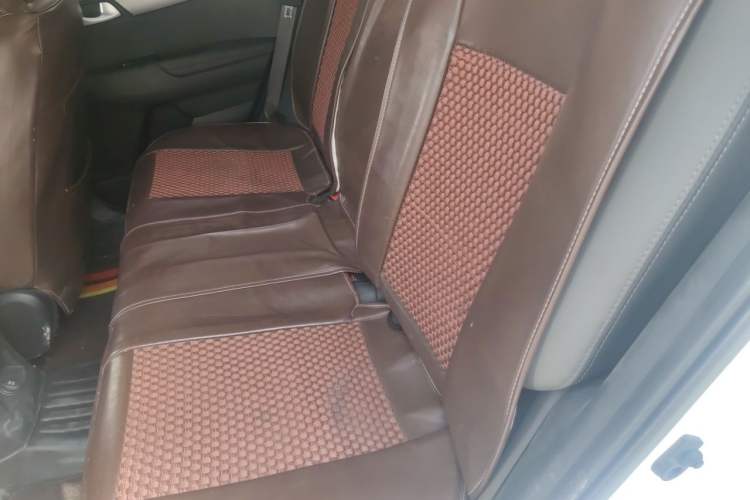 Used Kia Sportage R 2019 2.0L Automatic Smart Luxury Edition Left Rear Seat