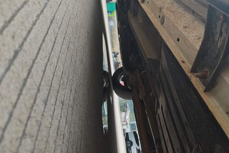 Used Kia Sportage R 2019 2.0L Automatic Smart Luxury Edition Left Side Sill