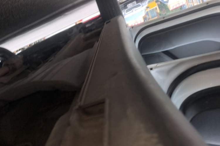 Used Kia Sportage R 2019 2.0L Automatic Smart Luxury Edition Left Side Sill