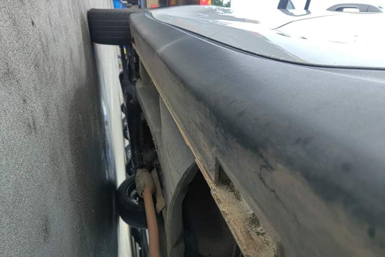 Used Kia Sportage R 2019 2.0L Automatic Smart Luxury Edition Left Side Sill