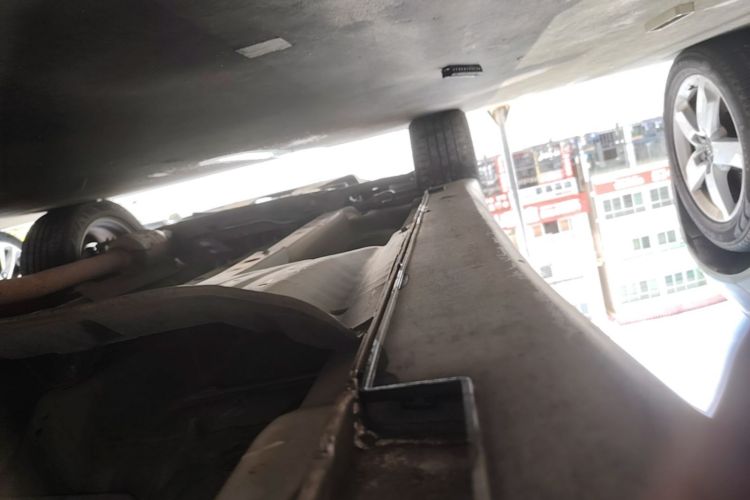 Used Kia Sportage R 2019 2.0L Automatic Smart Luxury Edition Left Side Sill