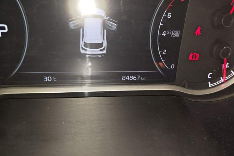 Used Kia Sportage R 2019 1.4T DCT Smart Luxury Edition GLS Odometer Close Up