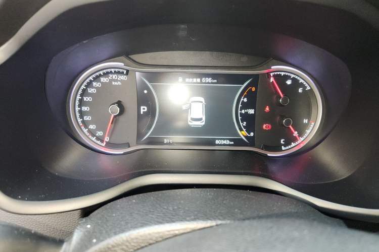 Used Kia Sportage R 2019 2.0L Automatic Smart Luxury Edition Odometer Close Up