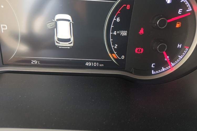 Used Kia Sportage R 2019 2.0L Automatic Smart Luxury Edition Odometer Close Up