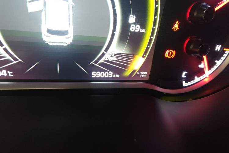 Used Kia Sportage R 2019 2.0L Automatic Smart Luxury Edition Odometer Close Up