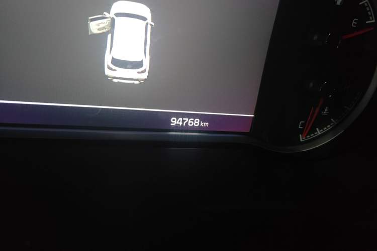 Used Kia Sportage R 2019 2.0L Automatic Smart Luxury Edition Odometer Close Up