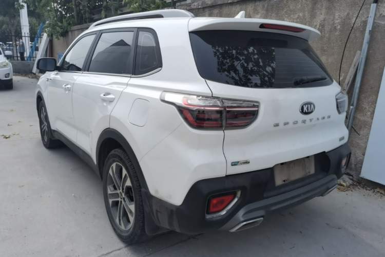 Used Kia Sportage R 2019 2.0L Automatic Smart Luxury Edition Rear Left 45 Deg