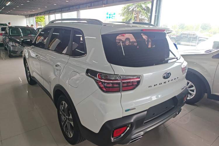 Used Kia Sportage R 2019 2.0L Automatic Smart Luxury Edition Rear Left 45 Deg