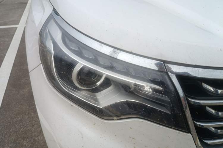 Used Kia Sportage R 2019 2.0L Automatic Smart Luxury Edition Right Front Headlight