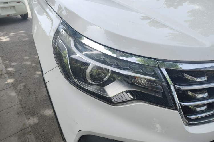 Used Kia Sportage R 2019 2.0L Automatic Smart Luxury Edition Right Front Headlight