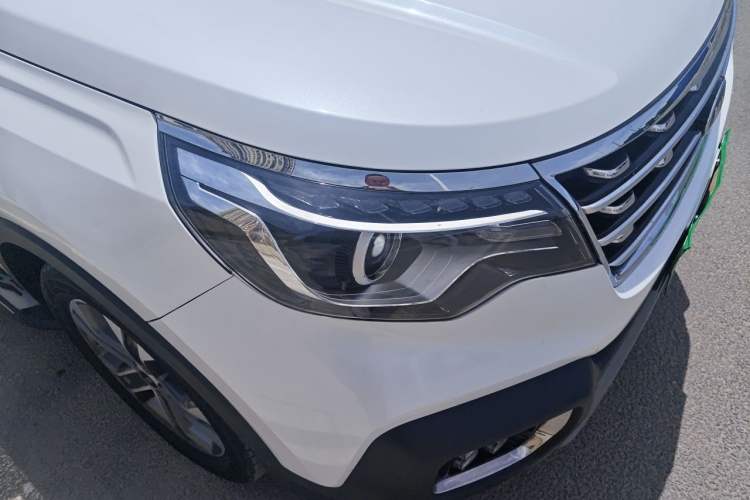 Used Kia Sportage R 2019 2.0L Automatic Smart Luxury Enhanced Edition Right Front Headlight