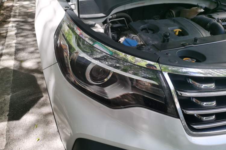 Used Kia Sportage R 2019 2.0L Automatic Smart Luxury Edition Right Front Headlight