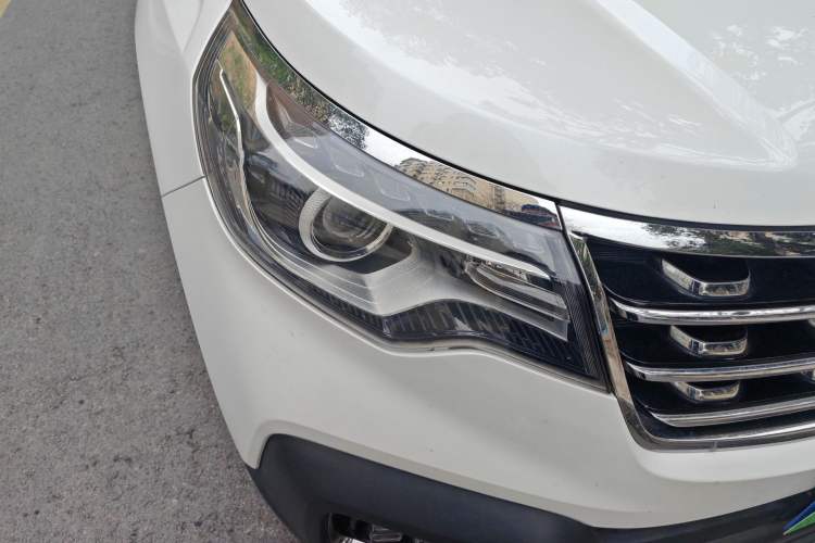 Used Kia Sportage R 2019 2.0L Automatic Smart Luxury Edition Right Front Headlight