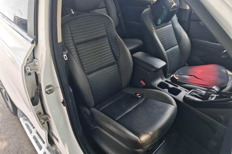 Used Kia Sportage R 2019 2.0L Automatic Smart Luxury Edition Right Front Seat