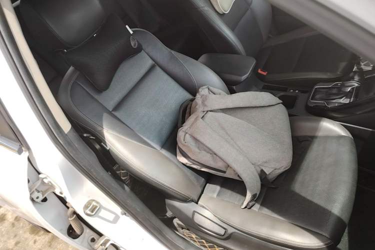 Used Kia Sportage R 2019 2.0L Automatic Smart Luxury Edition Right Front Seat