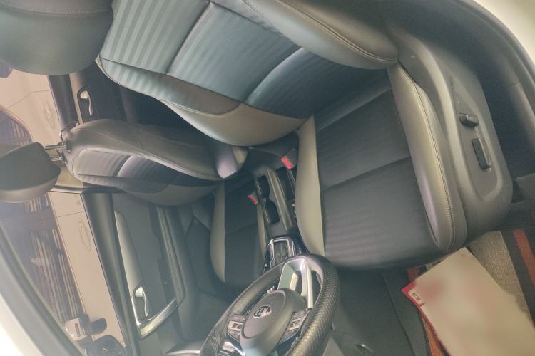 Used Kia Sportage R 2019 2.0L Automatic Smart Luxury Edition Right Front Seat