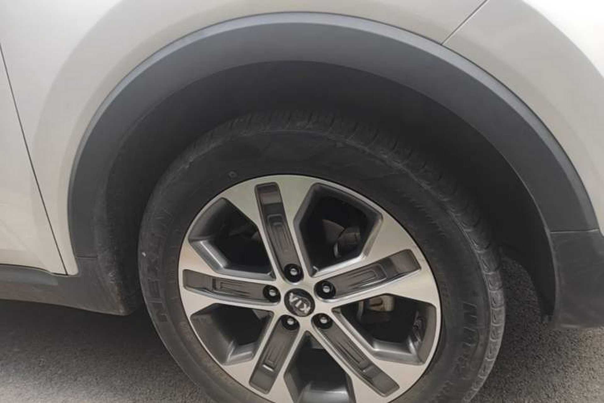 Used Kia Sportage R 2019 2.0L Automatic Smart Luxury Edition Right Front Wheel Hub