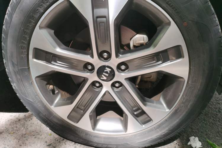 Used Kia Sportage R 2019 2.0L Automatic Smart Luxury Edition Right Front Wheel Hub