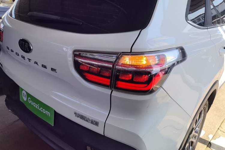 Used Kia Sportage R 2019 2.0L Automatic Smart Luxury Edition Right Rear Taillight