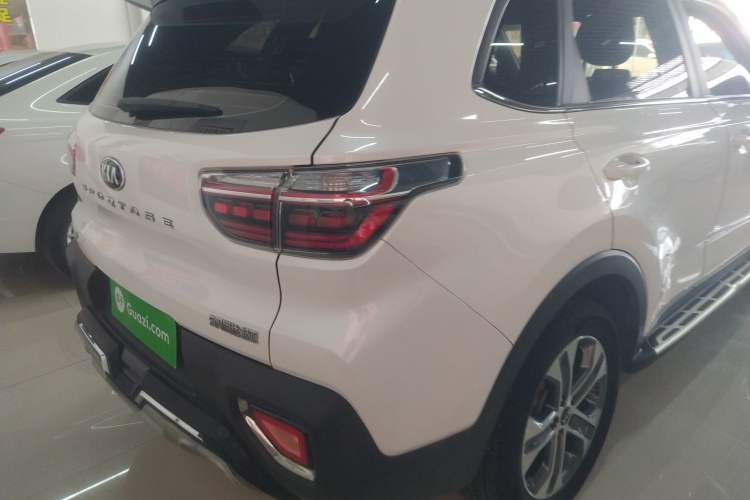 Used Kia Sportage R 2019 2.0L Automatic Smart Luxury Edition Right Rear Taillight