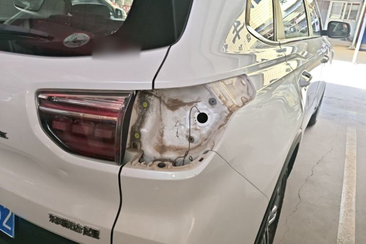 Used Kia Sportage R 2019 2.0L Automatic Smart Luxury Edition Right Rear Taillight