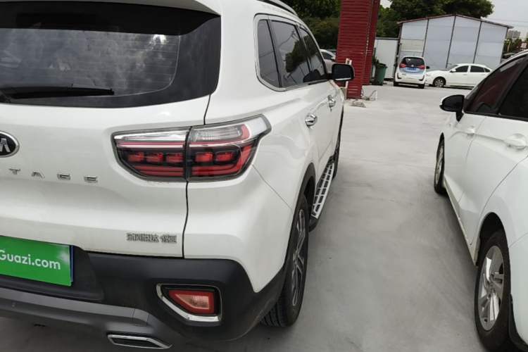 Used Kia Sportage R 2019 2.0L Automatic Smart Luxury Edition Right Rear Taillight