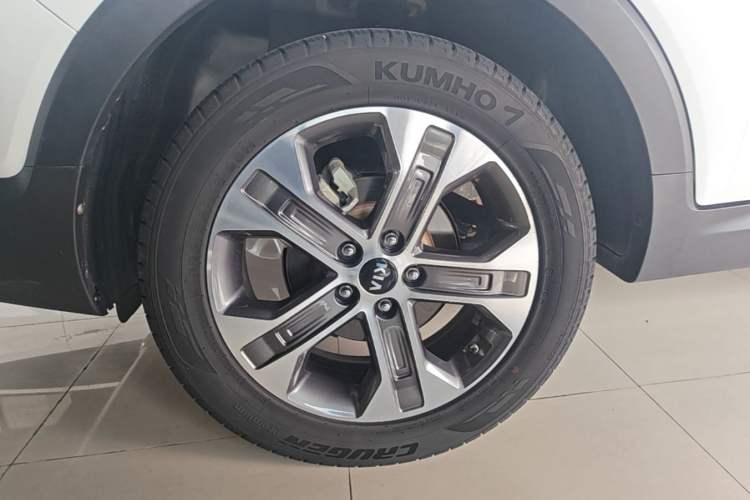 Used Kia Sportage R 2019 2.0L Automatic Smart Luxury Edition Right Rear Wheel Hub