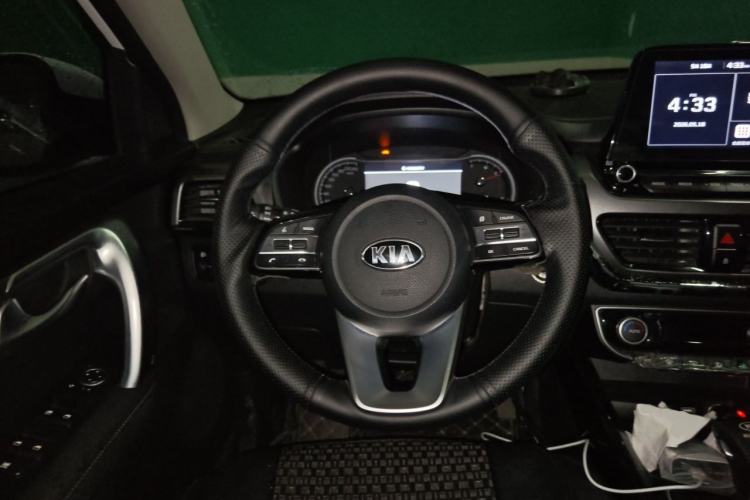 Used Kia Sportage R 2019 2.0L Automatic Smart Luxury Edition Steering Wheel