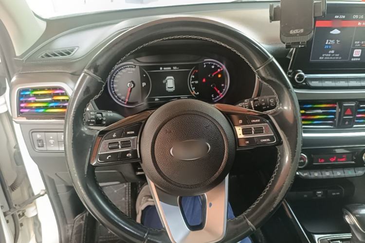 Used Kia Sportage R 2019 2.0L Automatic Smart Luxury Edition Steering Wheel