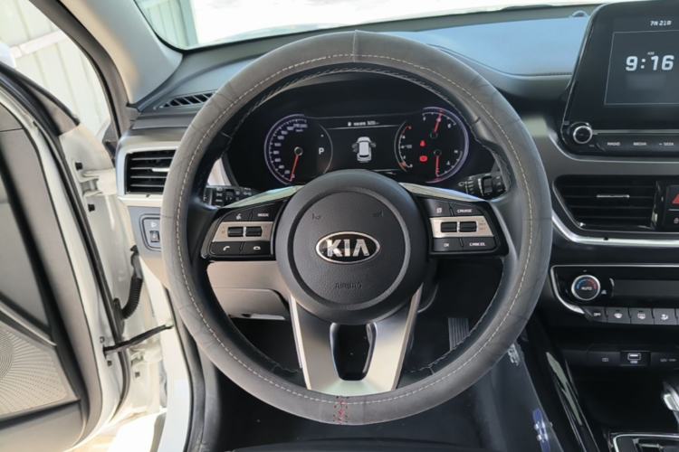Used Kia Sportage R 2019 2.0L Automatic Smart Luxury Edition Steering Wheel