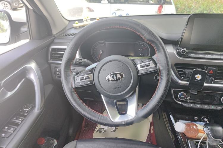 Used Kia Sportage R 2019 2.0L Automatic Smart Luxury Edition Steering Wheel