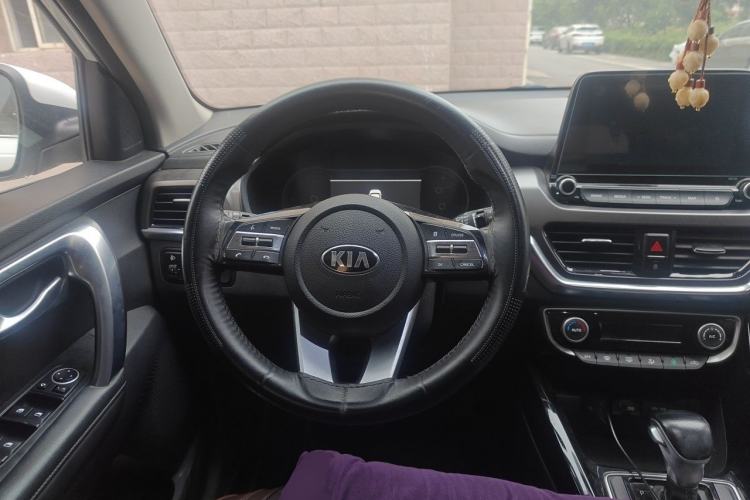 Used Kia Sportage R 2019 2.0L Automatic Smart Luxury Edition Steering Wheel