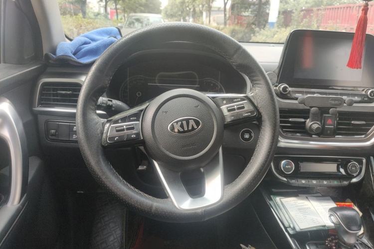 Used Kia Sportage R 2019 2.0L Automatic Smart Luxury Edition Steering Wheel