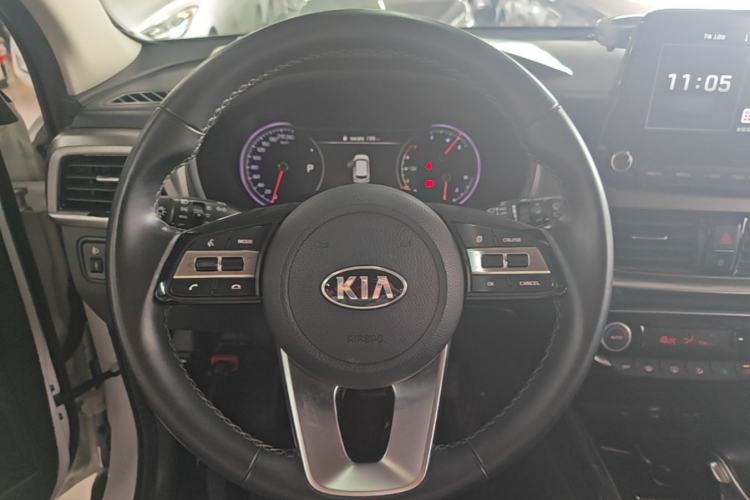 Used Kia Sportage R 2019 2.0L Automatic Smart Luxury Edition Steering Wheel