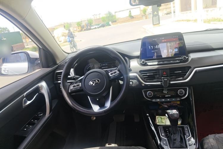Used Kia Sportage R 2019 2.0L Automatic Smart Luxury Enhanced Edition Steering Wheel