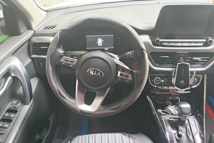 Used Kia Sportage R 2019 2.0L Automatic Smart Luxury Edition Steering Wheel