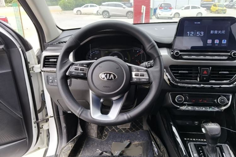 Used Kia Sportage R 2019 2.0L Automatic Smart Luxury Edition Steering Wheel